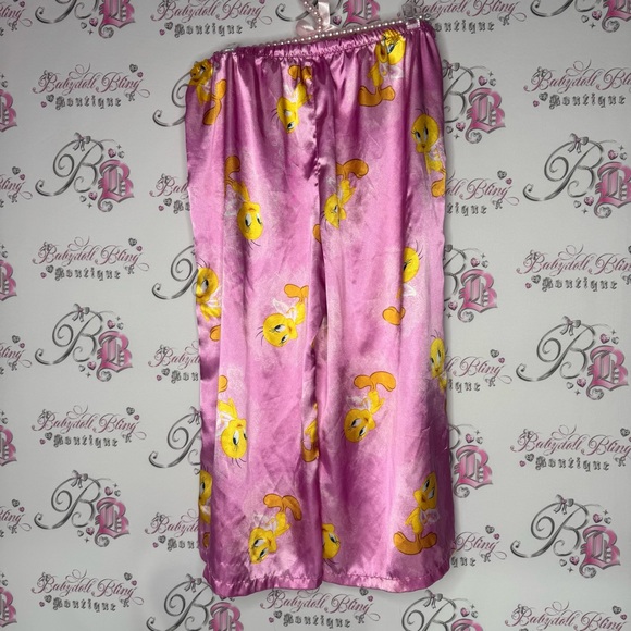 Tweety bird pants capri crop Pink Satin Looney Tunes Pajama Pants - Picture 3 of 12